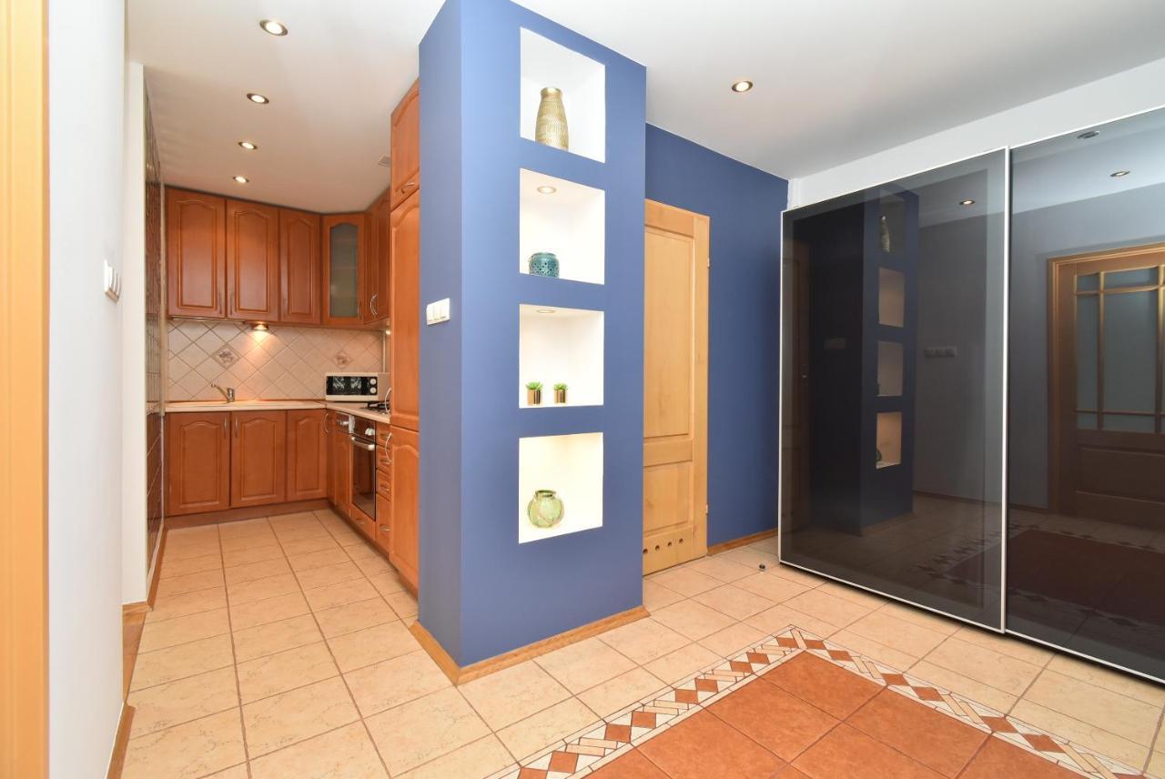 Rental Apartments Piwna Warszawa Exteriör bild